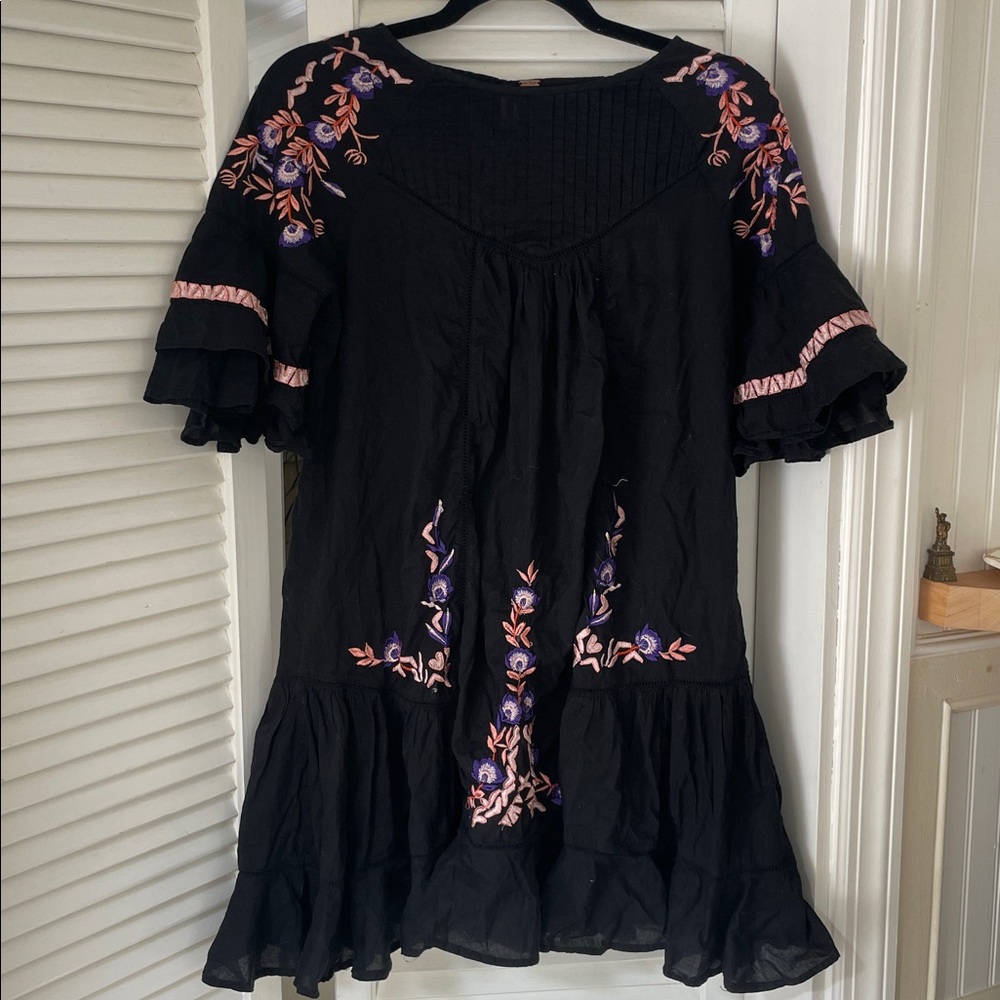 Black Free People Dress / Tunic with Floral Embroidery
